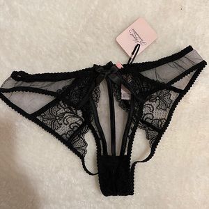 Agent Provocateur Crochtless/Backless Underwear